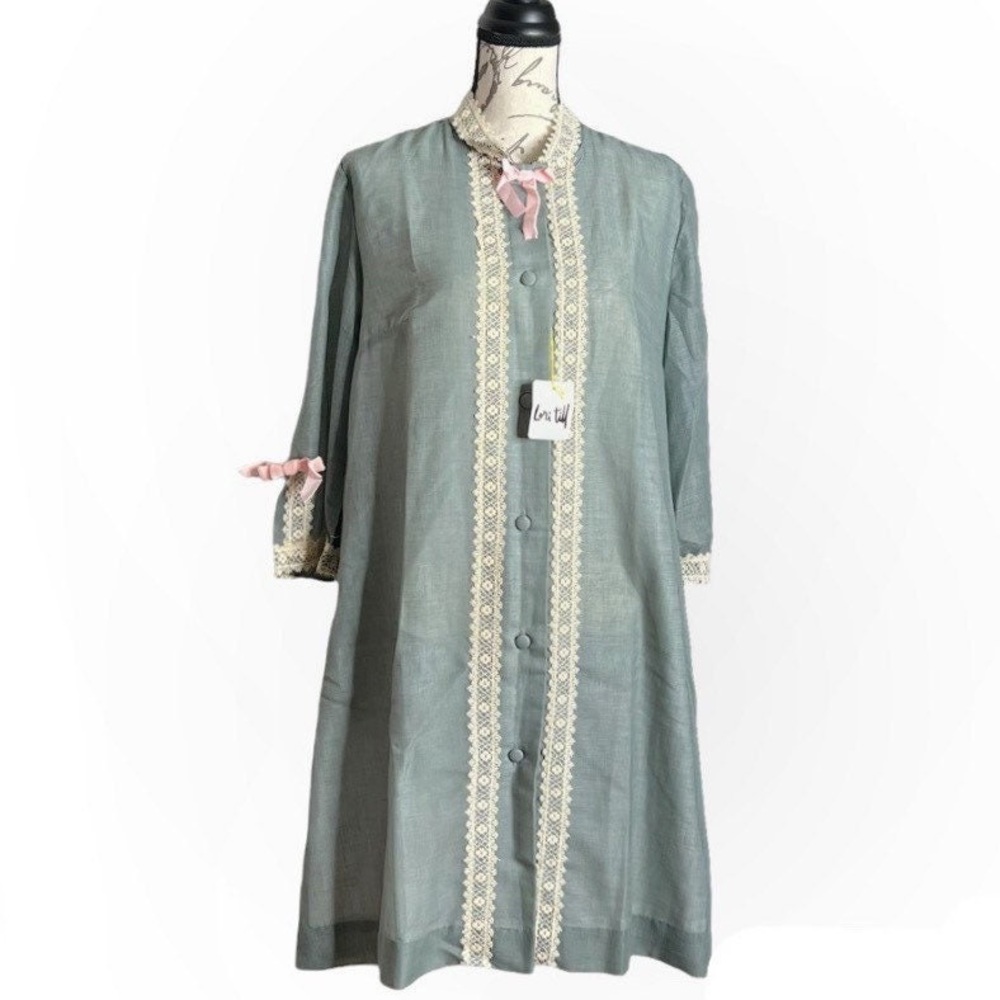 Vintage 60s Lori Till Elegant Dress with Lace and Button Front Details